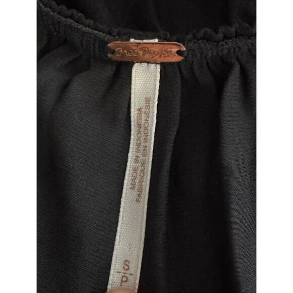 Free People Women’s Small Black Off Shoulder Strappy Blouse Top Boho - Picture 3 of 6